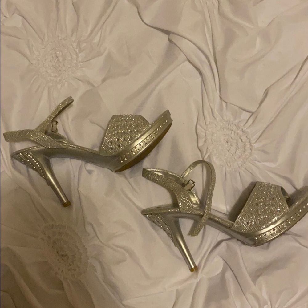 Size 10 heels